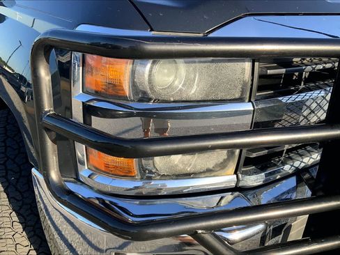 Used 2019 Chevrolet Silverado 2500 LTZ w/ Duramax Plus Package AWD/4WD image 25