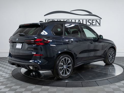 New 2026 BMW X5 xDrive40i w/ Executive Package AWD/4WD image 5