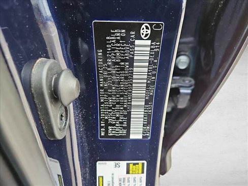 Used 2025 Toyota Corolla LE FWD image 23