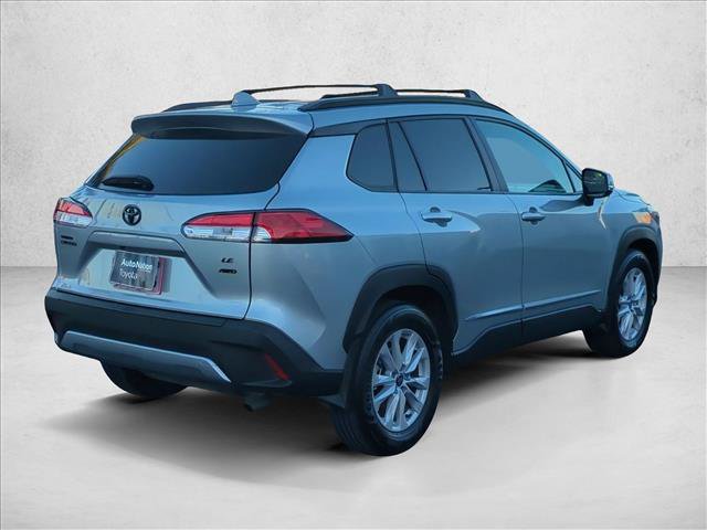 Certified 2022 Toyota Corolla Cross LE w/ Moonroof Package AWD/4WD image 5