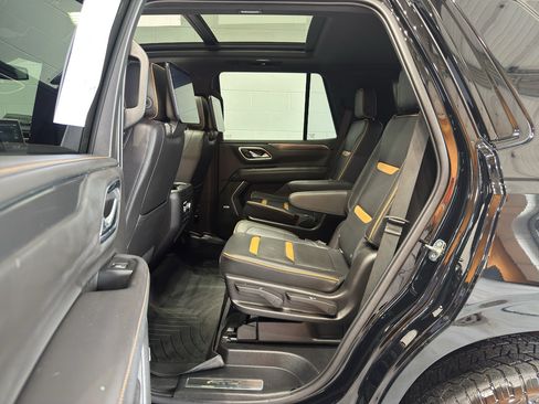 Used 2021 GMC Yukon AT4 w/ Rear Media and Nav Package AWD/4WD image 12