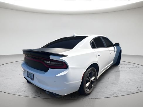 Used 2021 Dodge Charger SXT w/ Blacktop Package AWD/4WD image 4