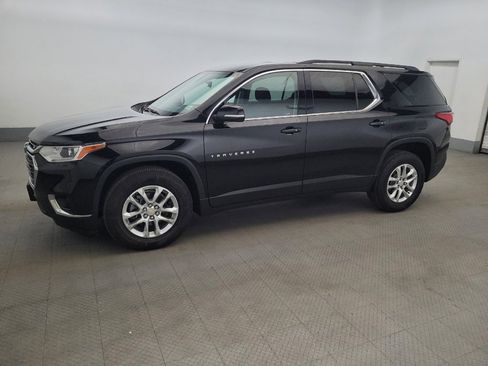 Used 2019 Chevrolet Traverse LT AWD/4WD image 2
