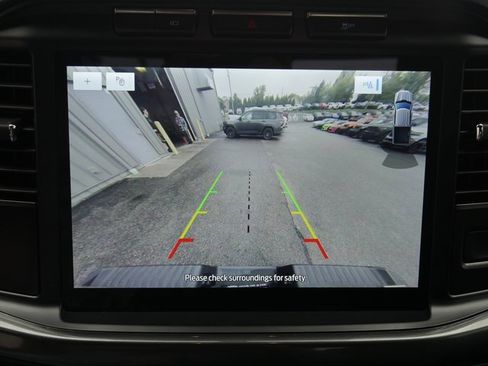 Used 2022 Ford F150 XLT w/ Equipment Group 302A High image 5