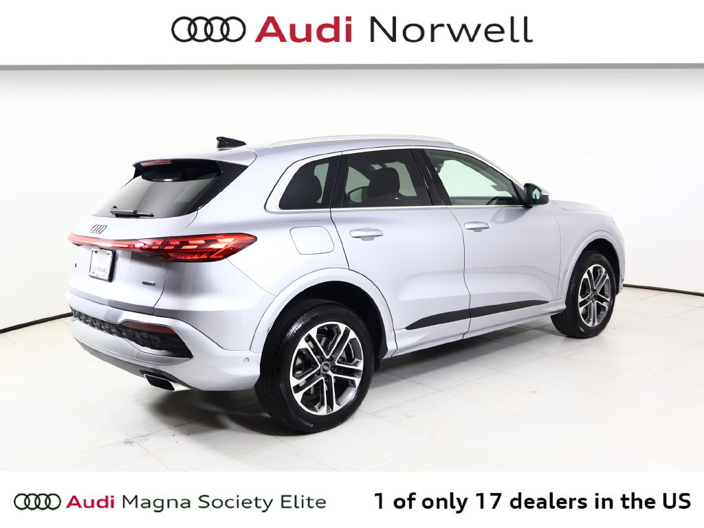 Used 2025 Audi Q5 Premium w/ Convenience Package AWD/4WD image 17