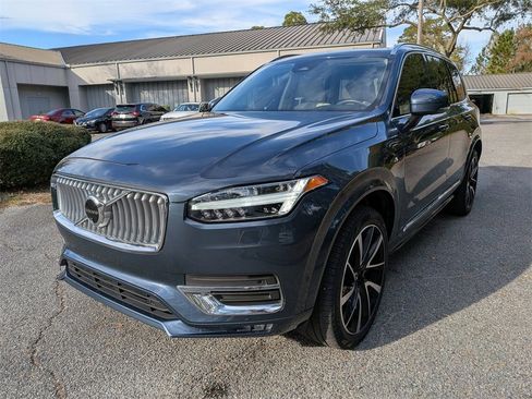 Certified 2024 Volvo XC90 B6 Plus w/ Protection Package Premier image 8