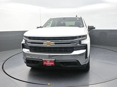 Used 2022 Chevrolet Silverado 1500 LT w/ Z71 Off-Road Package AWD/4WD image 2