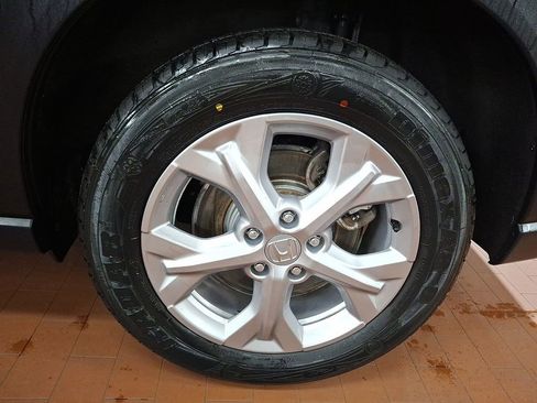 Used 2024 Honda HR-V LX image 7