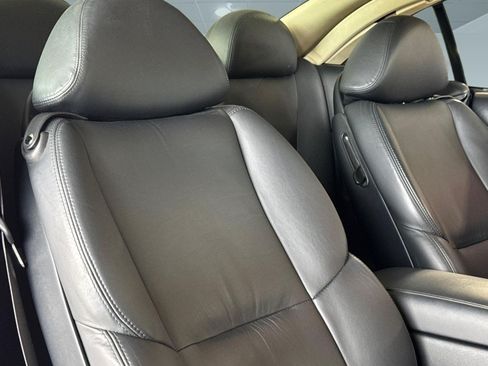 Used 2004 Lexus SC 430 Convertible w/ Preferred Accessory Pkg RWD image 32