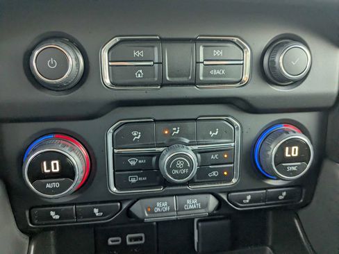 Used 2023 Chevrolet Tahoe RST w/ Luxury Package RWD image 28