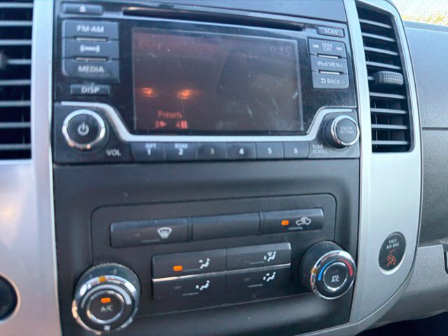 Used 2018 Nissan Frontier SV RWD image 8