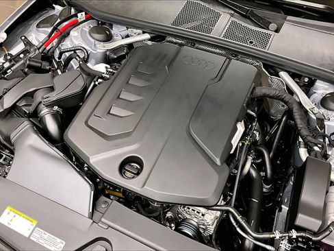 Used 2025 Audi A5 2.0T Premium Plus image 31