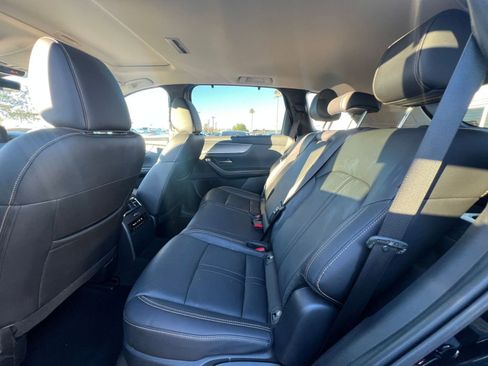 Used 2025 MAZDA CX-70 3.3 Turbo w/ Preferred Package image 25