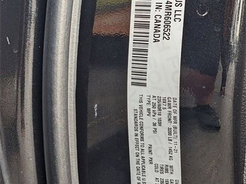 Certified 2021 Chrysler Pacifica Touring-L w/ S Appearance Package image 34