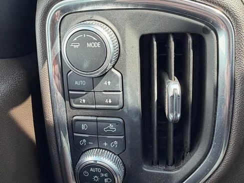Used 2021 GMC Sierra 1500 SLT w/ SLT Premium Plus Package AWD/4WD image 13