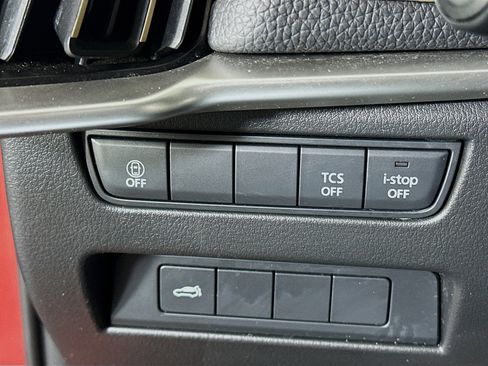 Used 2024 MAZDA CX-90 3.3 Turbo w/ Preferred Plus image 17