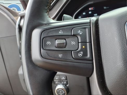 Used 2024 GMC Sierra 1500 AT4 w/ Technology Package image 22