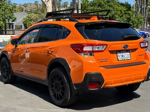 Used 2019 Subaru Crosstrek 2.0i Limited w/ Moonroof Package w/Navigation AWD/4WD image 6
