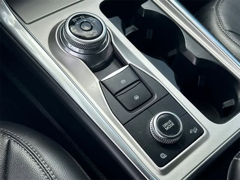 Used 2022 Ford Explorer Limited w/ Hybrid Equipment Group 310A image 32