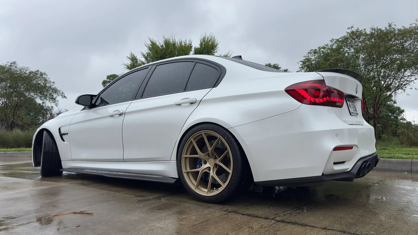 Used 2018 BMW M3 RWD image 5