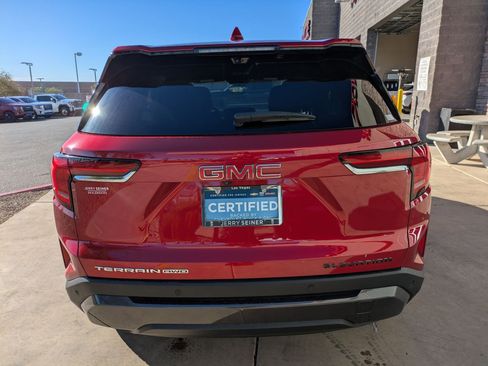 Certified 2025 GMC Terrain Elevation w/ Technology Package II image 4