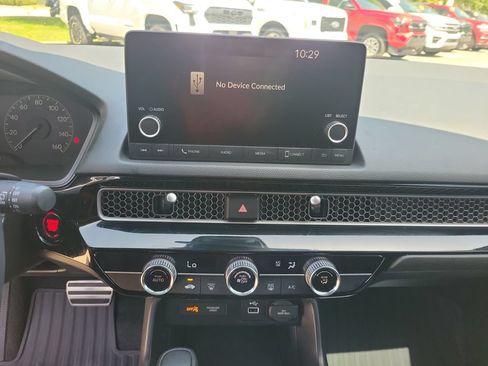 Used 2022 Honda Civic Sport image 25
