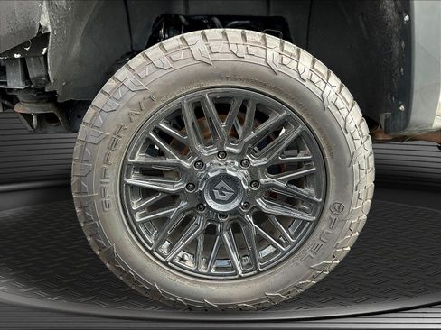 Used 2019 Chevrolet Silverado 2500 LT AWD/4WD image 27