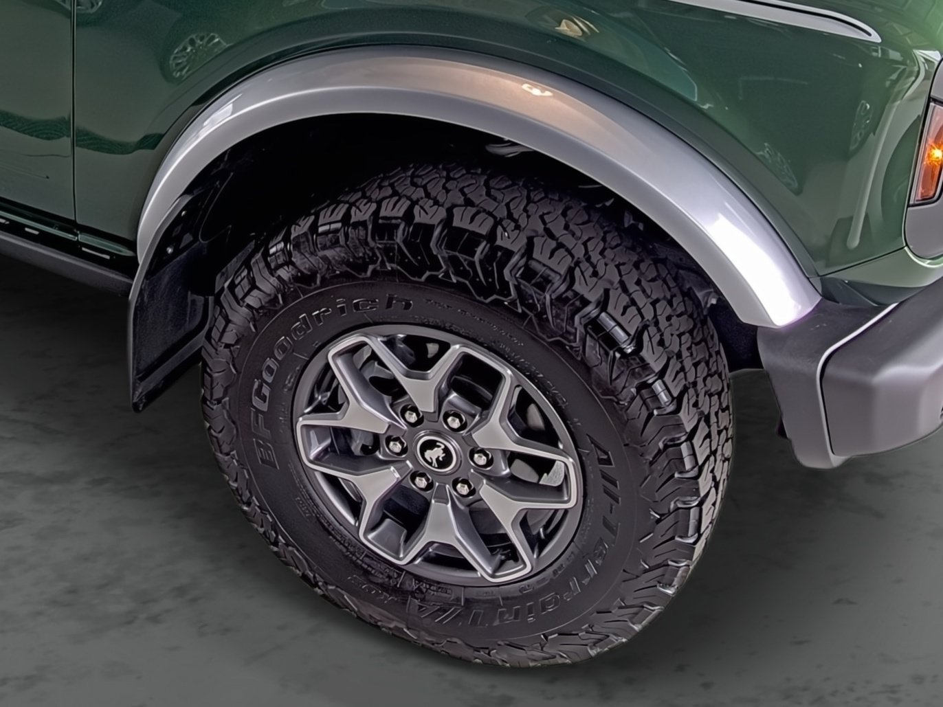 Used 2023 Ford Bronco Badlands AWD/4WD image 16