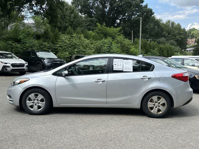 Used 2015 Kia Forte LX FWD image 2