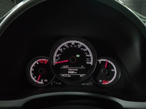 Used 2019 Volkswagen Beetle 2.0T SE FWD image 22