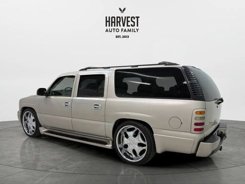 Used 2004 GMC Yukon XL Denali AWD/4WD image 3