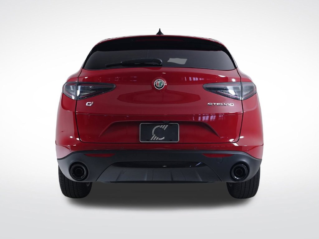 New 2025 Alfa Romeo Stelvio Sprint w/ Convenience Package AWD/4WD image 4