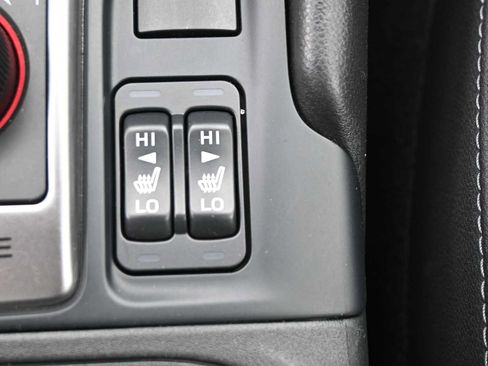 Used 2021 Subaru Forester Premium AWD/4WD image 27