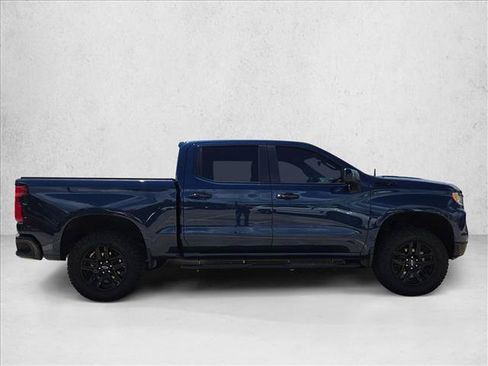 Used 2023 Chevrolet Silverado 1500 LT Trail Boss w/ Protection Package AWD/4WD image 4