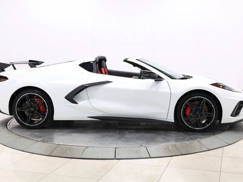Used 2020 Chevrolet Corvette Stingray Preferred Cpe w/ 2LT Preferred Equipment Group RWD image 72