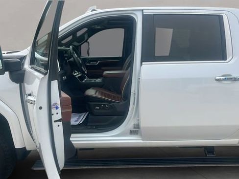 Used 2024 GMC Sierra 3500 Denali Ultimate image 49
