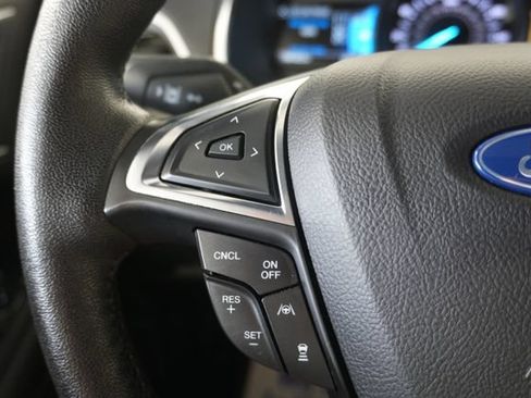 Used 2020 Ford Edge Titanium w/ Equipment Group 301A AWD/4WD image 16