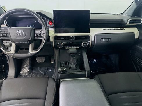 Used 2024 Toyota Tacoma TRD Off-Road image 18
