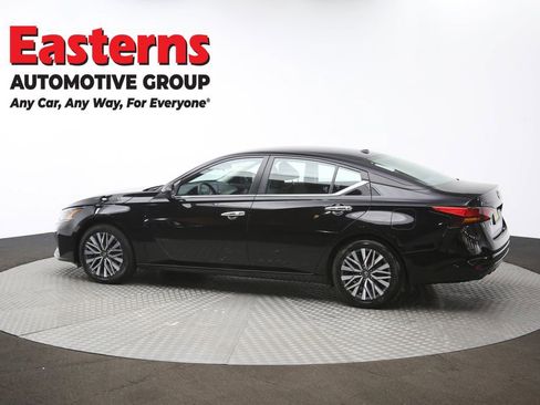 Used 2024 Nissan Altima 2.5 SV image 62