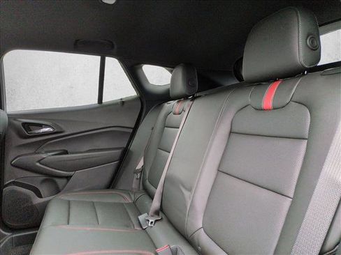 New 2026 Chevrolet Trax RS w/ Sunroof Package image 15