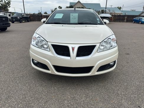 Used 2009 Pontiac G6 GT w/ Sport Package 1 image 3