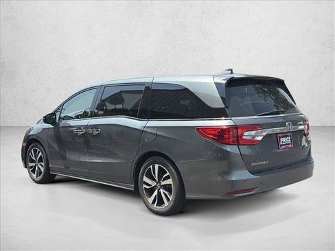 Used 2018 Honda Odyssey Elite image 7