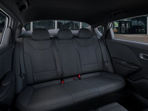 New 2026 Kia K4 LX image 17