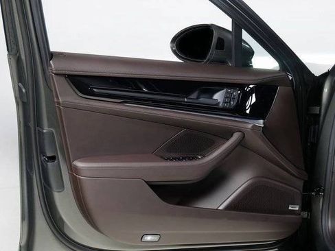 New 2026 Porsche Panamera 4 AWD/4WD image 28