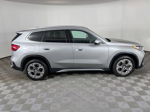 Used 2024 BMW X1 xDrive28i image 3