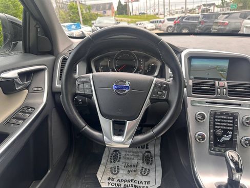 Used 2017 Volvo XC60 T6 Dynamic w/ Preferred Option Package AWD/4WD image 21
