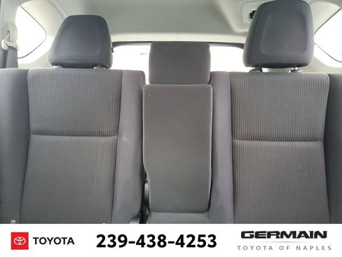 Certified 2018 Toyota RAV4 LE image 29