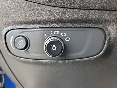 Used 2022 Chevrolet Equinox LT AWD/4WD image 21