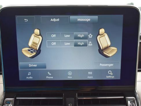 Used 2020 Lincoln Navigator Reserve w/ Luxury Package AWD/4WD image 34