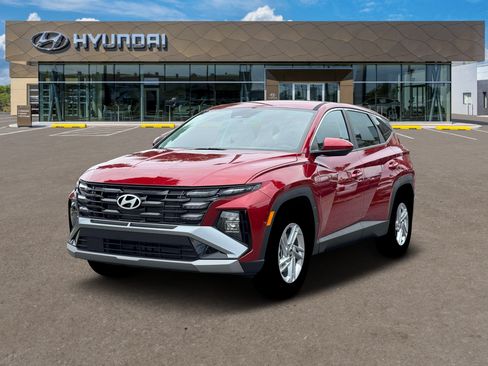 Used 2026 Hyundai Tucson SE FWD image 1